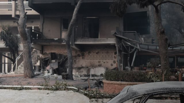 Προσοχή: Επιτήδειοι επιχειρούν να αποσπάσουν χρήματα με πρόσχημα ότι προορίζονται για πυρόπληκτους!