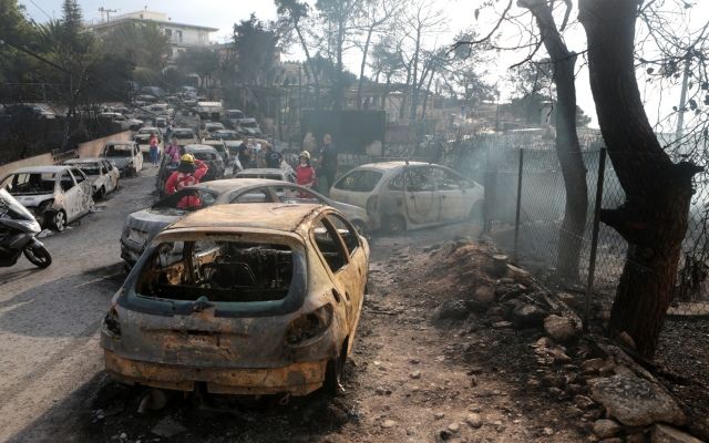Τραγωδία χωρίς τέλος με δεκάδες νεκρούς από τις πυρκαγιές!!!