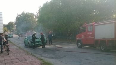 Φωτιά εκδηλώθηκε σε ΙΧ που κινούνταν στα Τρίκαλα