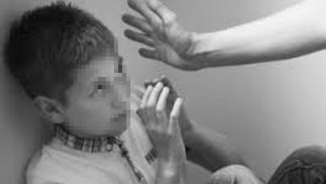 Παππούς χαστούκισε 12χρονο επειδή τσακώθηκε με τον εγγονό του!!!