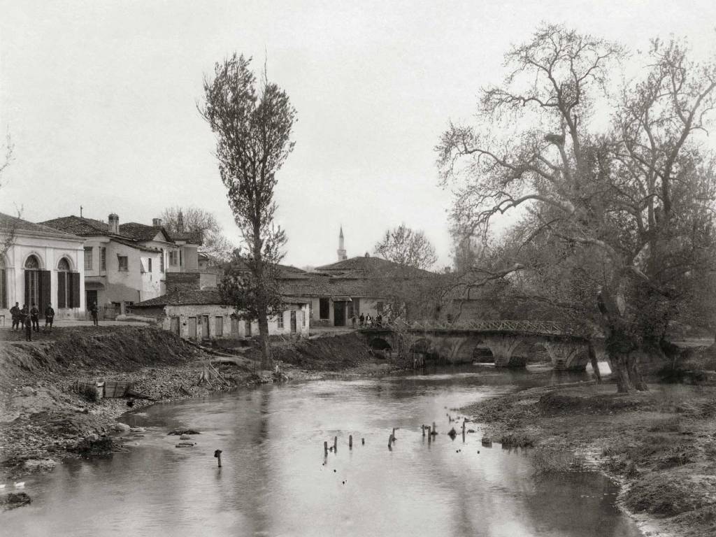 Η πέτρινη γέφυρα του «Πίχτου» στα Τρίκαλα του 1890