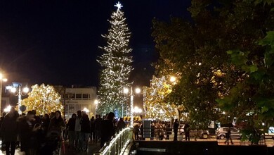 Το Χριστουγεννιάτικο ωράριο καταστημάτων στα Τρίκαλα