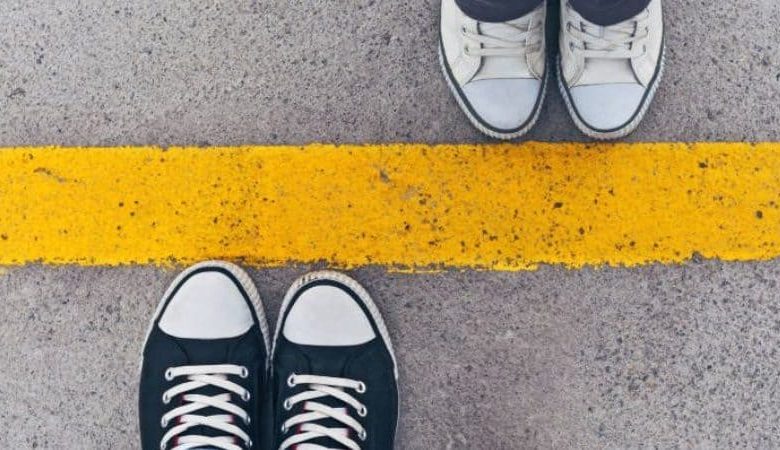 Πώς να βάλουμε σωστά όρια στους άλλους και να τα διατηρήσουμε