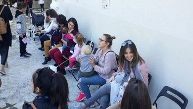 Μήνυμα υπέρ του δημόσιου θηλασμού από τα Τρίκαλα