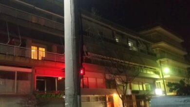 Τρίκαλα: Ράγισε τσιμεντένια κολώνα της ΔΕΗ από τον σεισμό