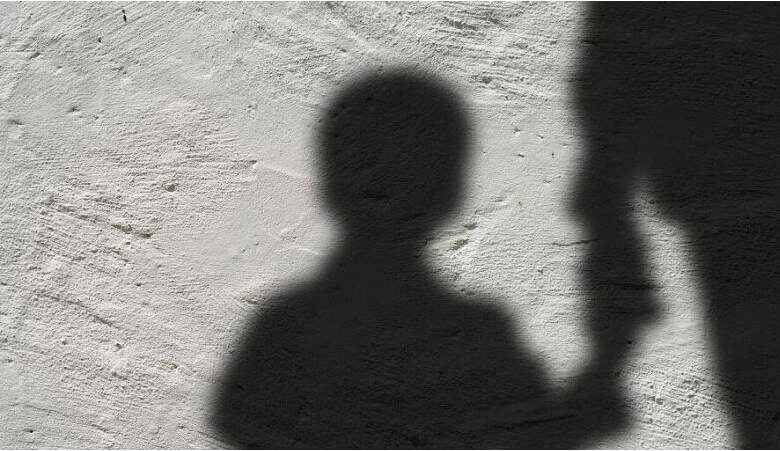 Μητέρα έδωσε την κόρη της σε ορφανοτροφείο λόγω χρεών
