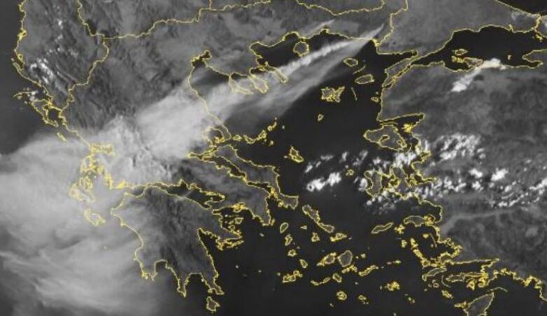 Πέπλο καπνού σκεπάζει τα Τρίκαλα