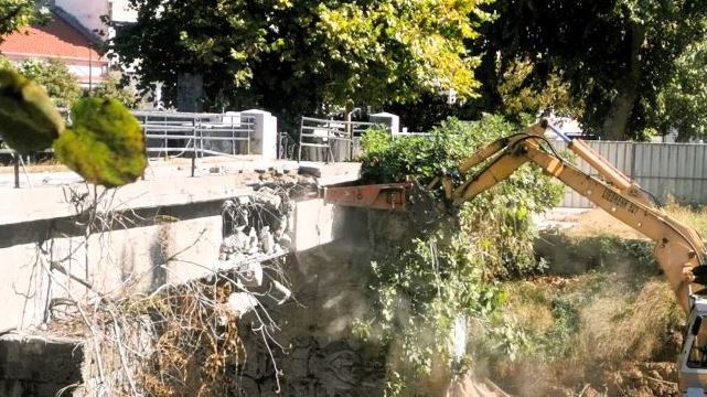 Τρίκαλα: Τέλος εποχής για τη γέφυρα Μαρούγγαινας